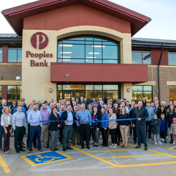 Sioux Center Peoples Bank Ribbon Cutting