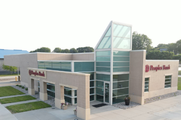 Peoples Bank in Hinton, Iowa